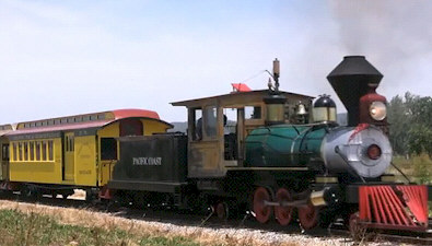 Original Disneyland Railroad Cars From 1955 Reunited in San Luis Obispo