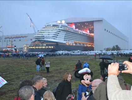 Disney Dream Float Out