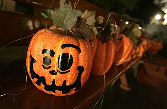 JackoLanterns in Frontierland