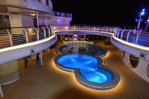 Quiet Cove Pool - Disney Dream